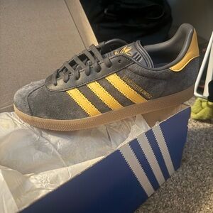 Adidas Gazelle Blue Box